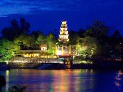 Bí ẩn lời nguyền chùa Thiên Mụ tại Huế